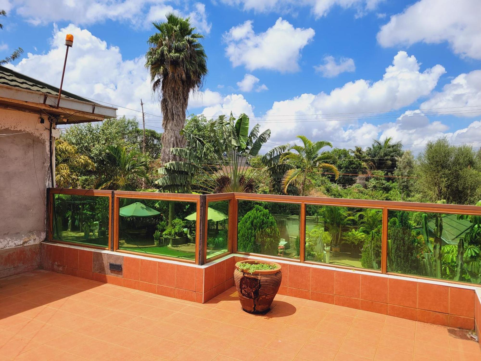 Plant House Hotel Ruiru Ngoại thất bức ảnh